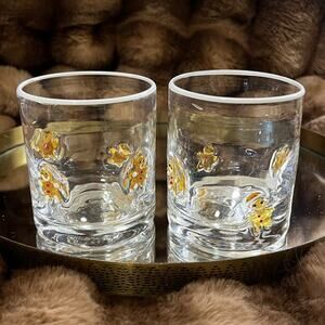 Gingerbread Man Person Drinking Icon Juice Glasses Set of 2 White Rim Clear